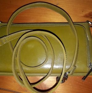 Hobo green leather wallet crossbody